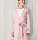 Lichte damesbadjas in jersey katoen – kimonomodel met riem